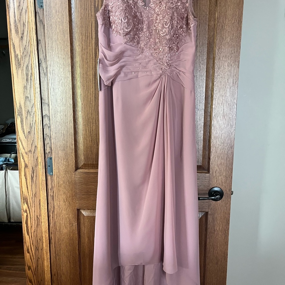Azazie Mauve Sleeveless Dress